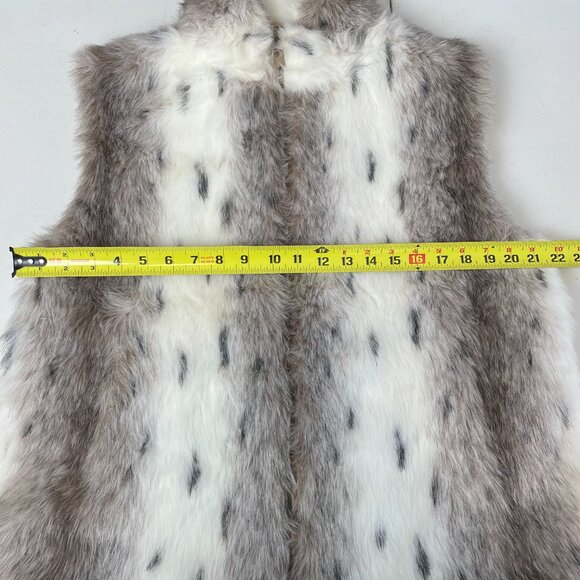 Olympia Vest Womens Medium Faux Fur Sleeveless Reversible Open Front Gray White - Picture 9 of 11